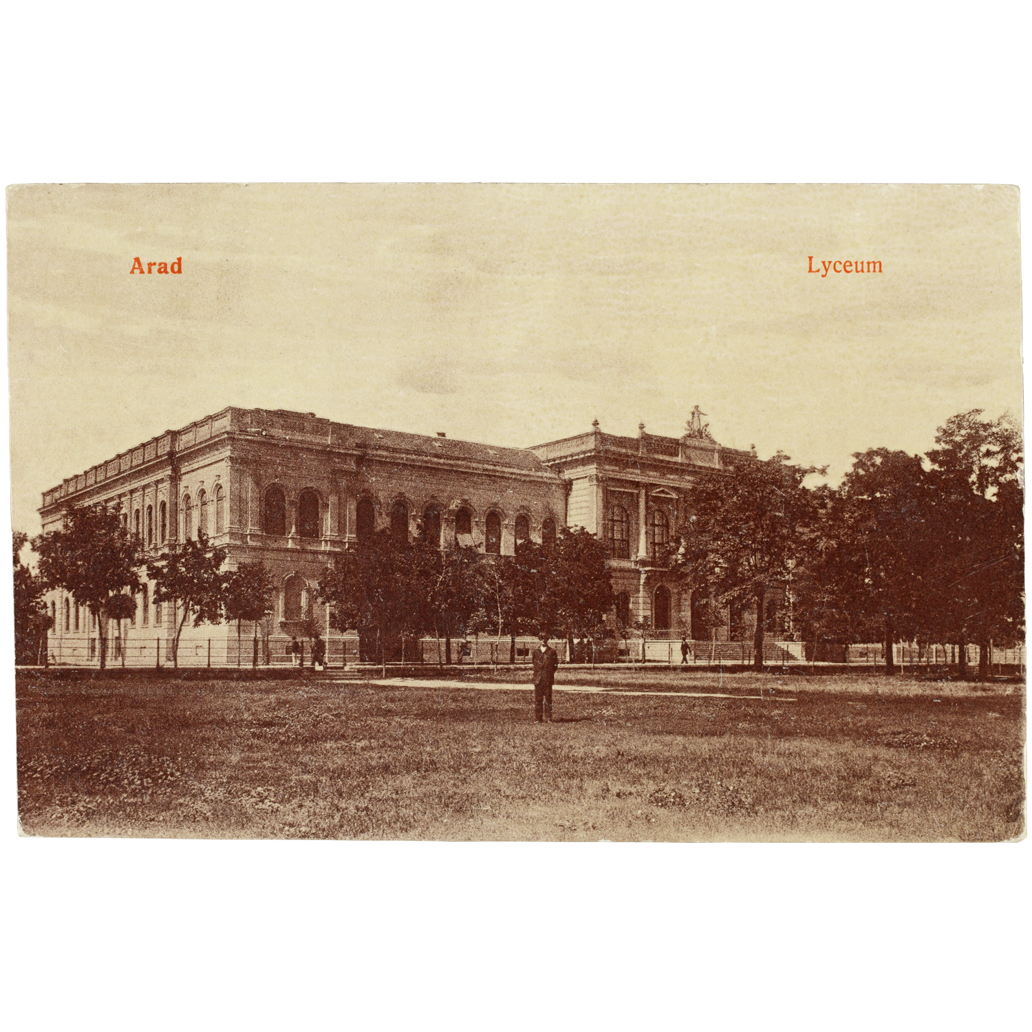 Az Aradi Líceum, az utolsó gimnáziumi évek színtere.