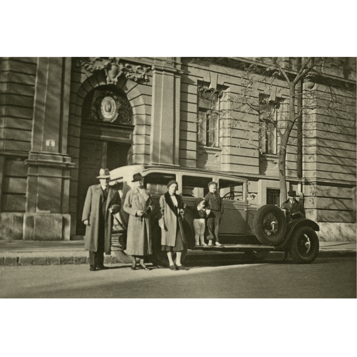 A Fekete család kiránduláson